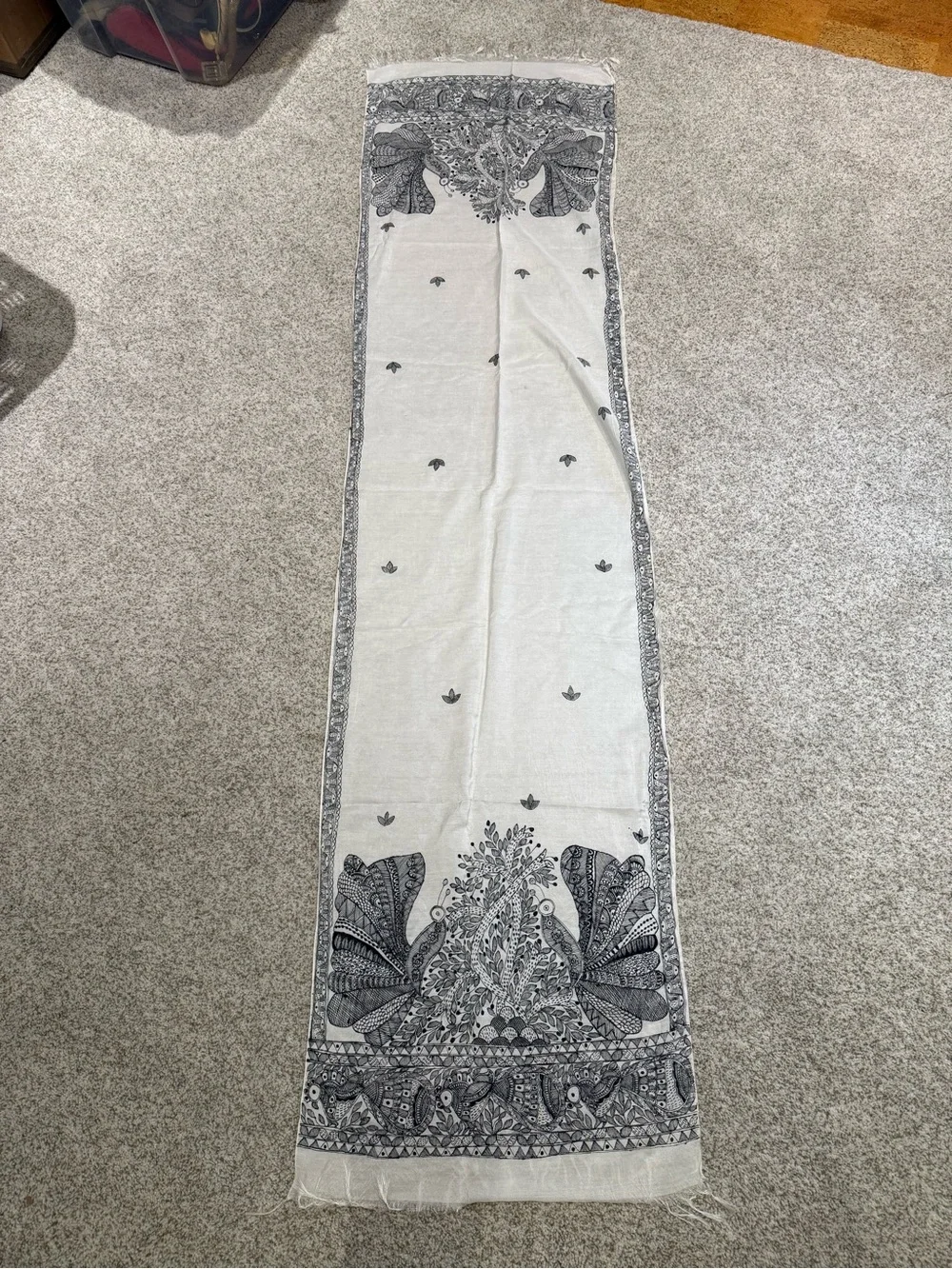 Fine Indian Kalamkari Peacock Floral Scarf Stole Dupatta White Black